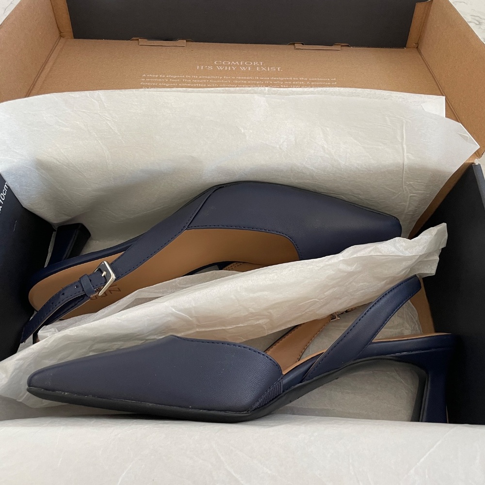 Naturalizer Womens 7 Dalary Pumps Midnight Navy NEW IN BOX ($169+) Sold Out Colo - Picture 3 of 11